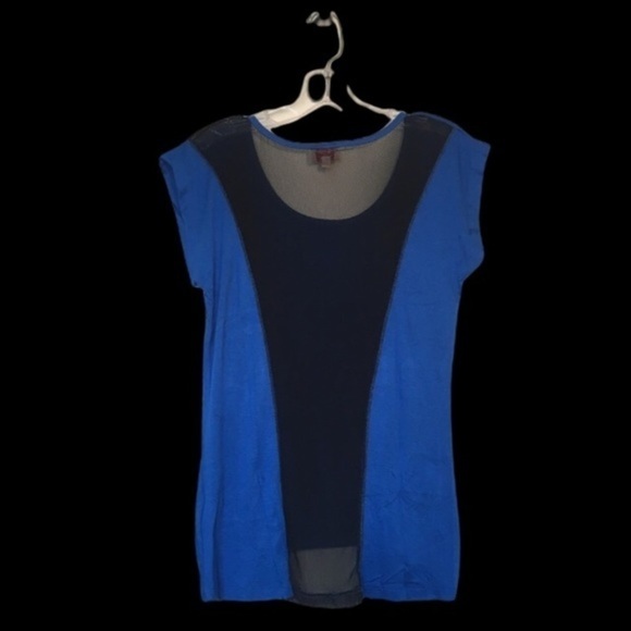 Pink Lotus Blue & Black Workout Shirt - Picture 4 of 5